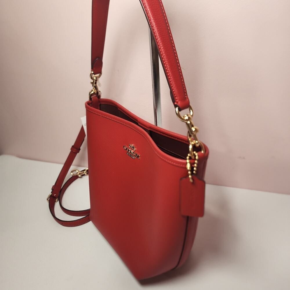 NWT COACH CT801 City Bucket Leather Bag Purse Bold Red/ Gold - Picture 3 of 8